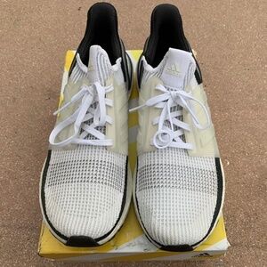Adidas Ultraboost Panda size 11.5